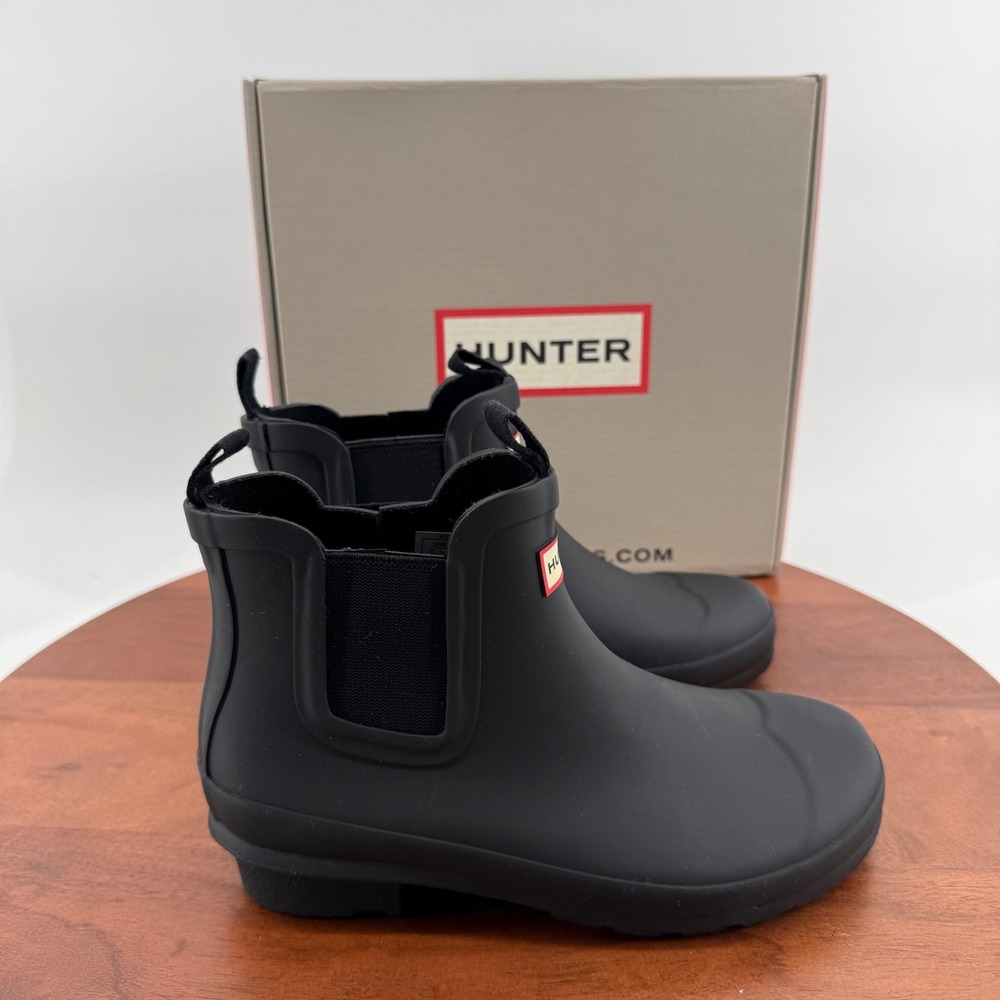 Hunter  Original Chelsea Black Waterproof Rubber Rain Boot HJS6000RMA Big Kid 2M
